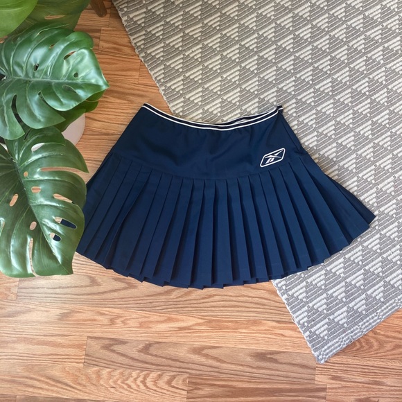 Reebok Dresses & Skirts - 2/$15 Vintage Reebok Skirt